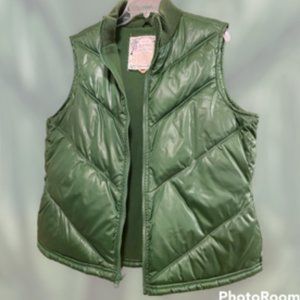 Old Navy Shiny Puffer Vest - Grass Green